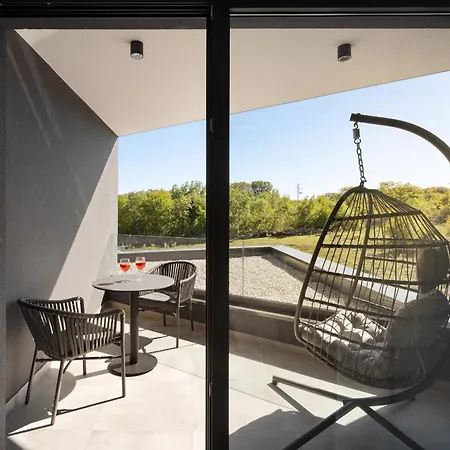 Villa Luxury H2, Total Peace, Quiet And Privacy *